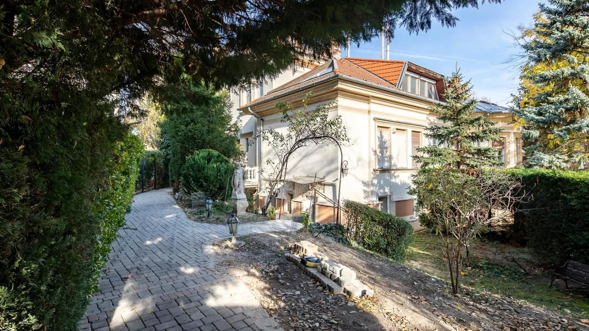 Nestled Romance, Buda'S Hilltop Heaven 布达佩斯 公寓