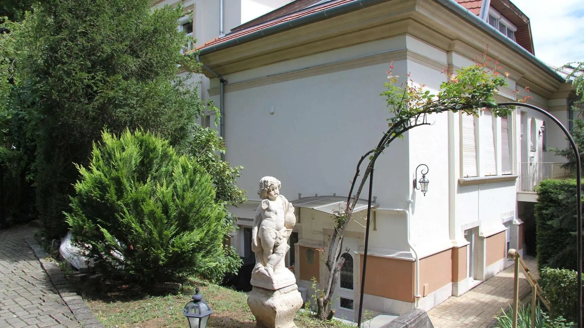 Nestled Romance, Buda'S Hilltop Heaven 布达佩斯 公寓